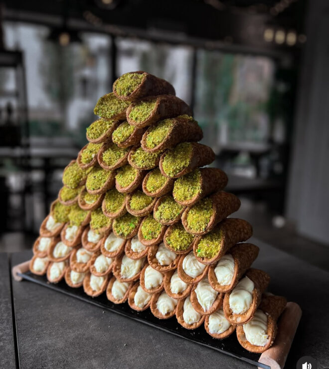 canolli_palec_do_budki